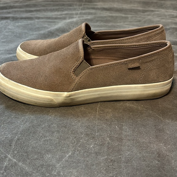 Tan suede Keds. EUC. Size 8 Dream foam soles - Picture 5 of 8
